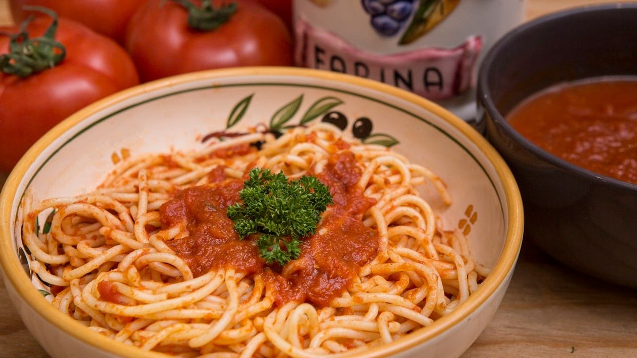 Spaghetti in Napoli Sauce