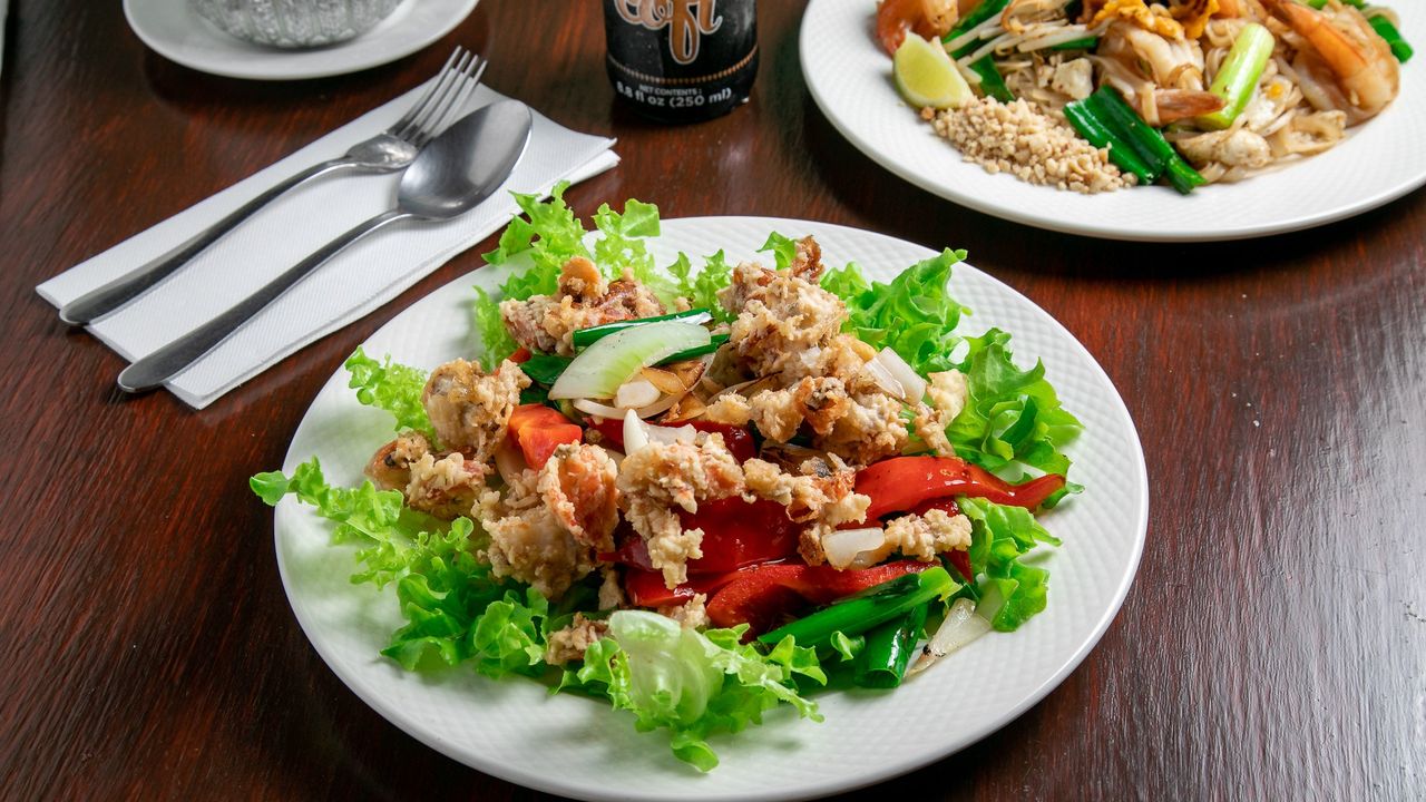 Soft Shell Crab with Chilli and Salt (Mild)