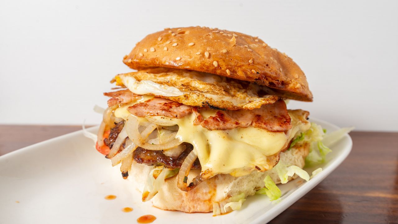 Burger with the Lot