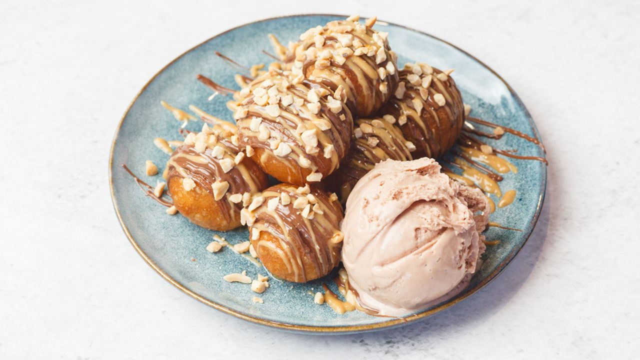 Nuts ‘n’ Nutella