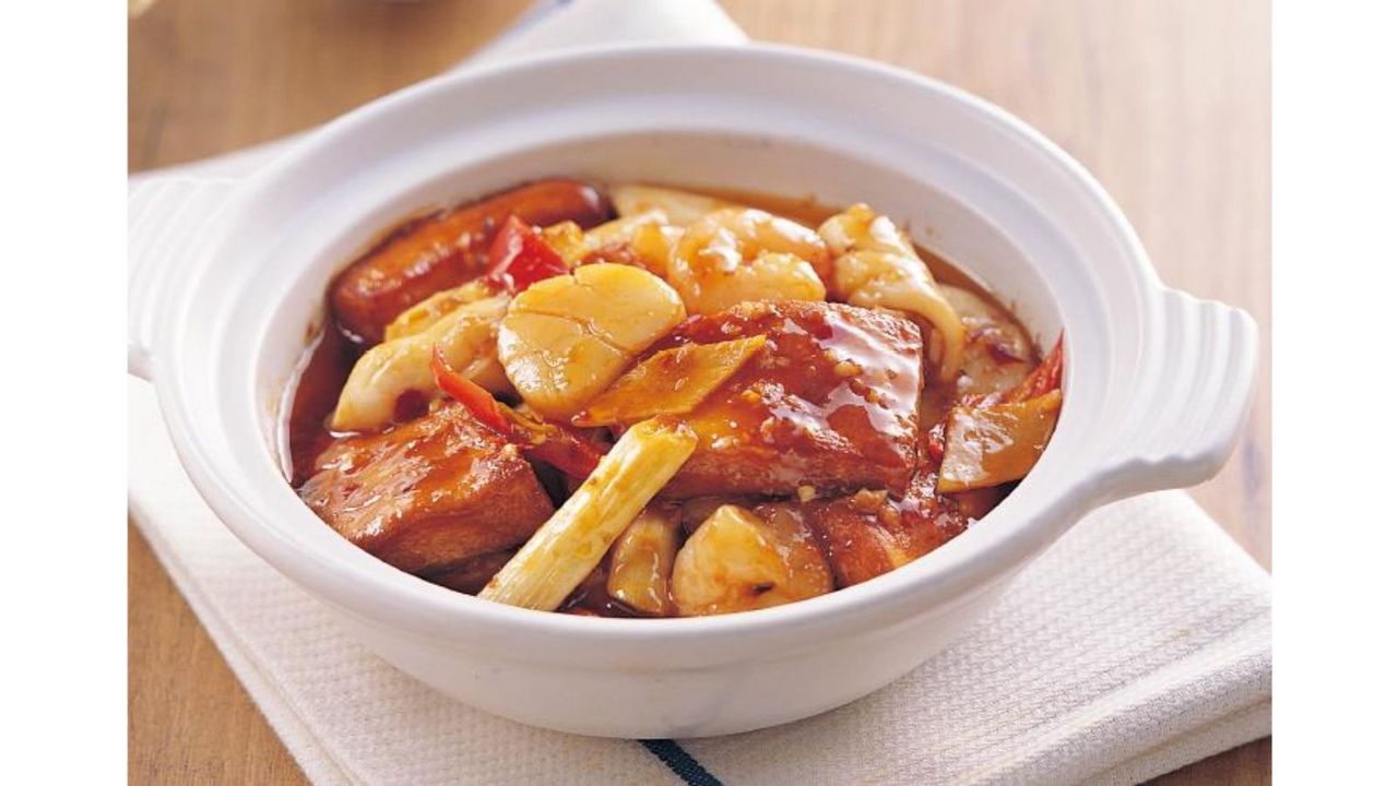 Szechuan Seafood in Clay Pot