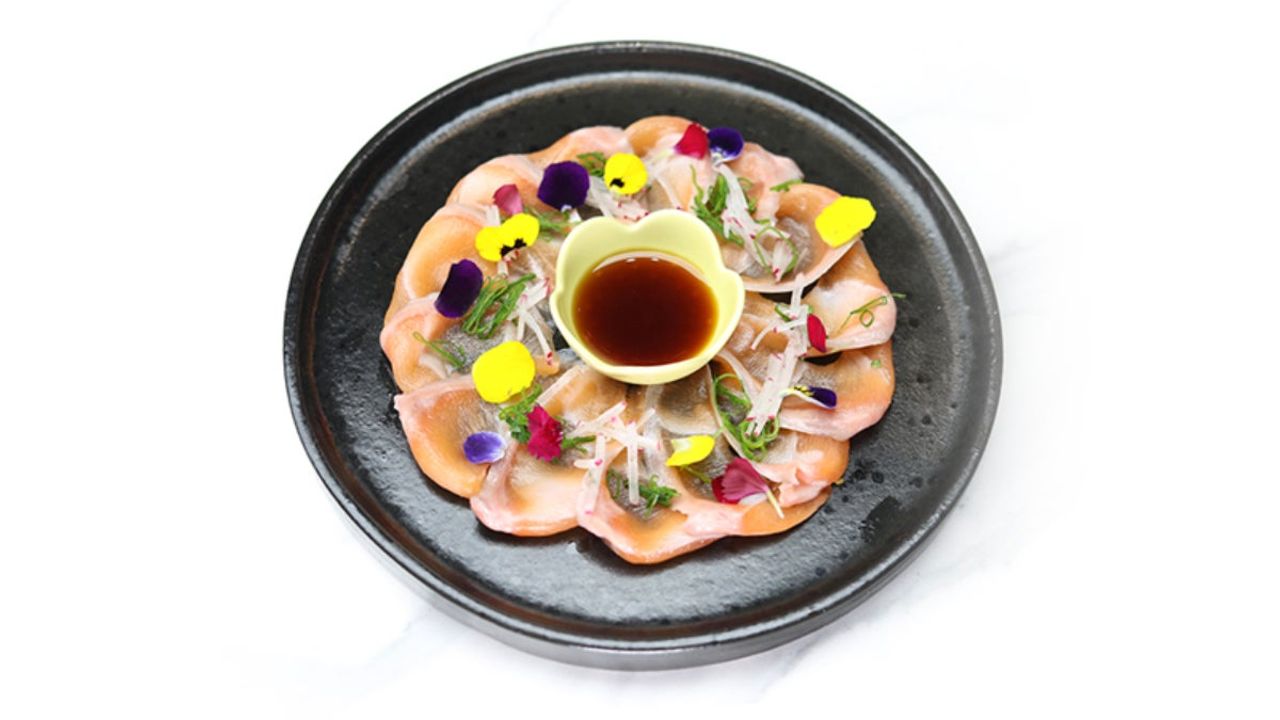 Salmon Carpaccio