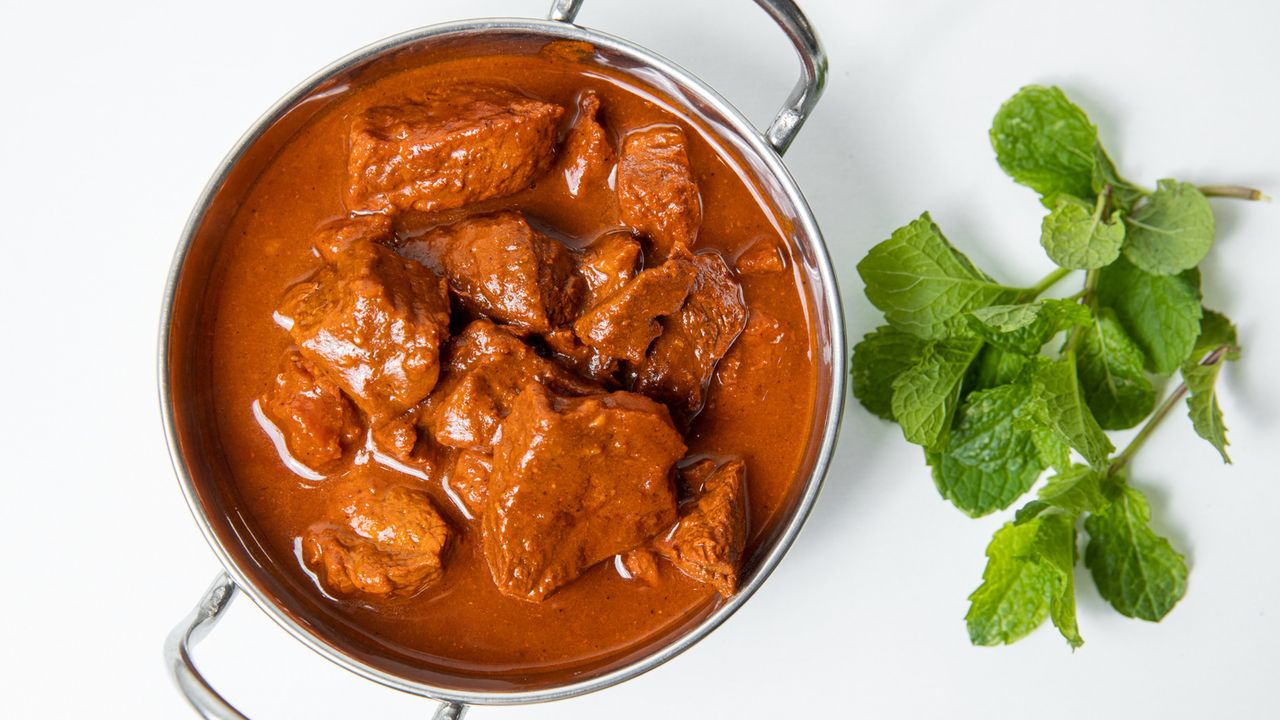 Beef Vindaloo (Hot)