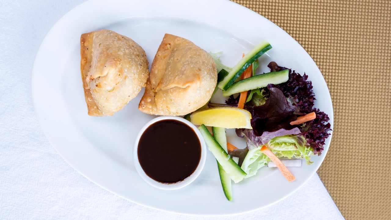 Vegetarian Samosa (2 Pc)