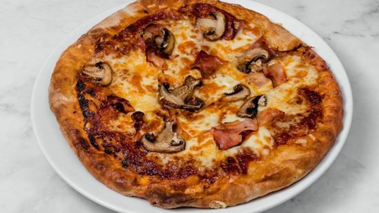 Prosciutto & Mushroom