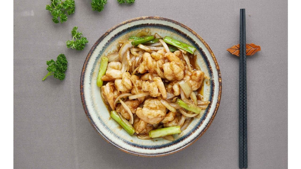 醤爆蝦球 King Prawns Nine Dragons Sauce