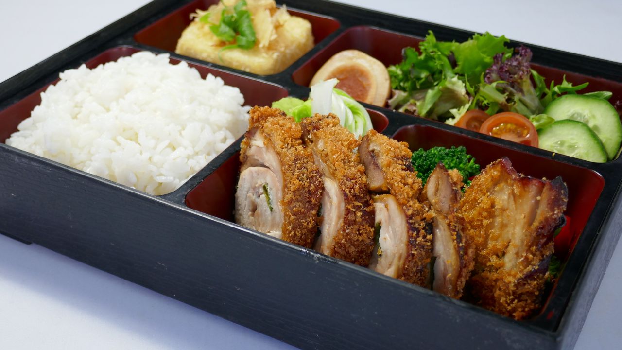 Crumbed Roast Chicken Cutlet Bento