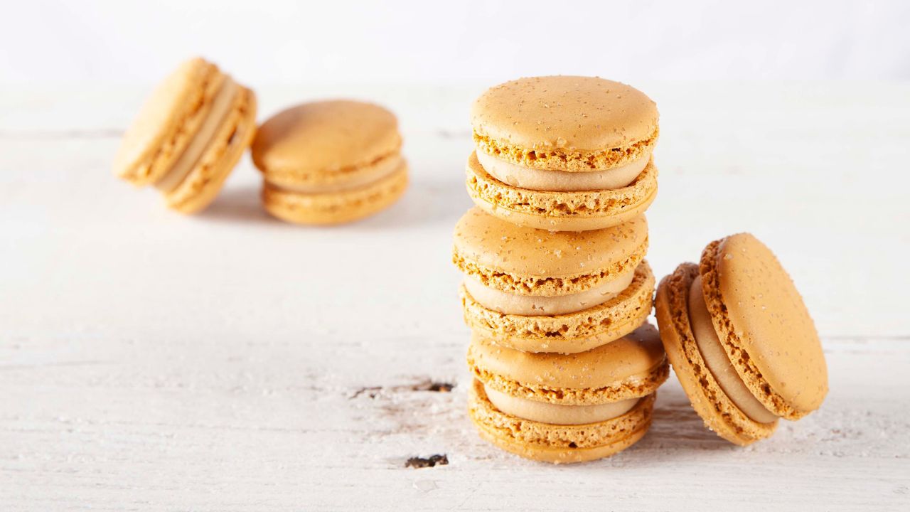 Salted Caramel Macaron (GF)