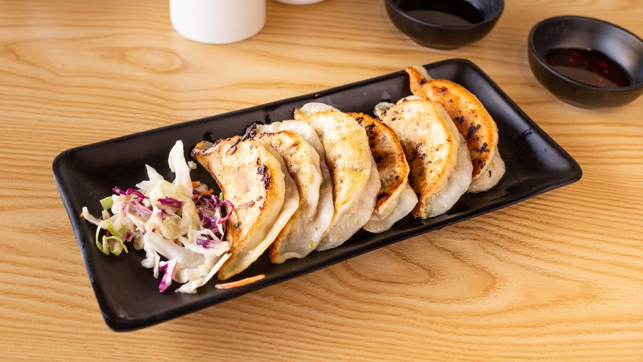 Pork Fried Dumpling (6pcs)