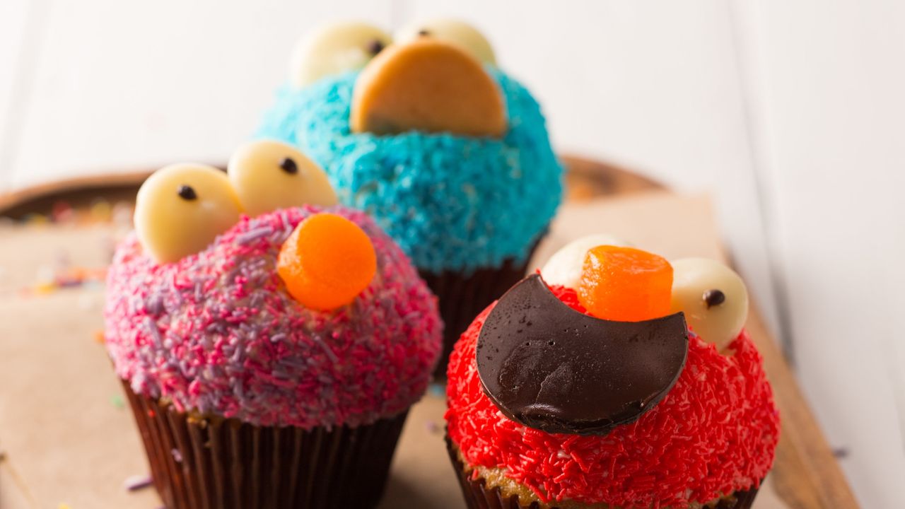 Funny Buddies Cupcake