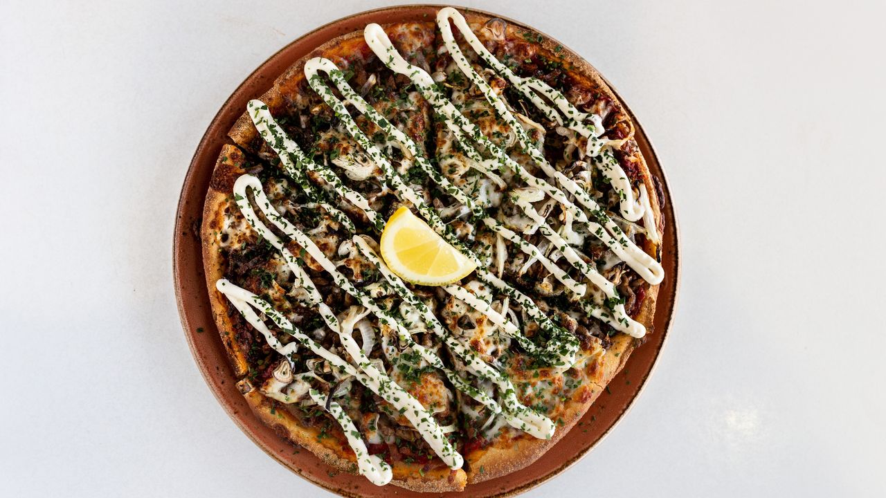 Regular Lamb Souvlaki Pizza