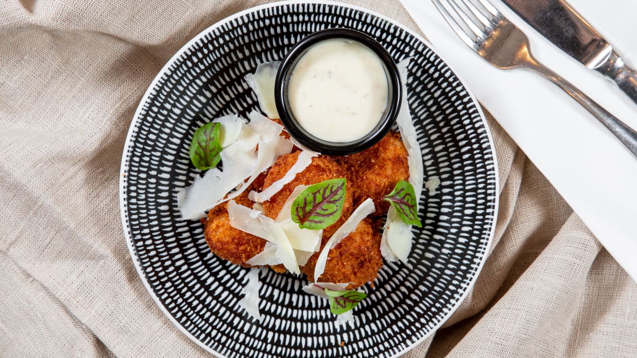 Arancini Napolitana