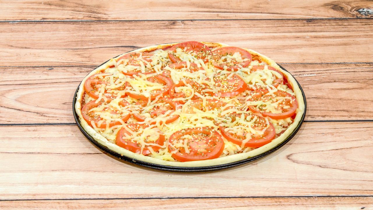 Margherita Classic Pizza