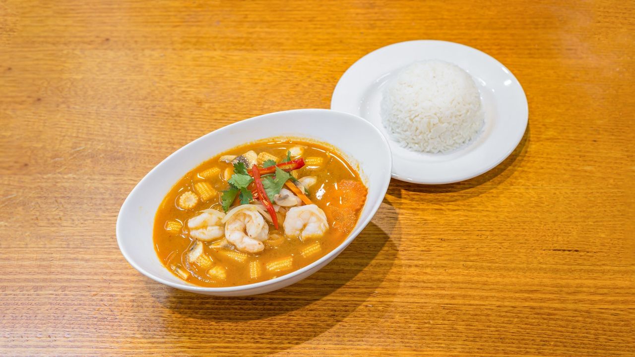 Tom Yum Noodle