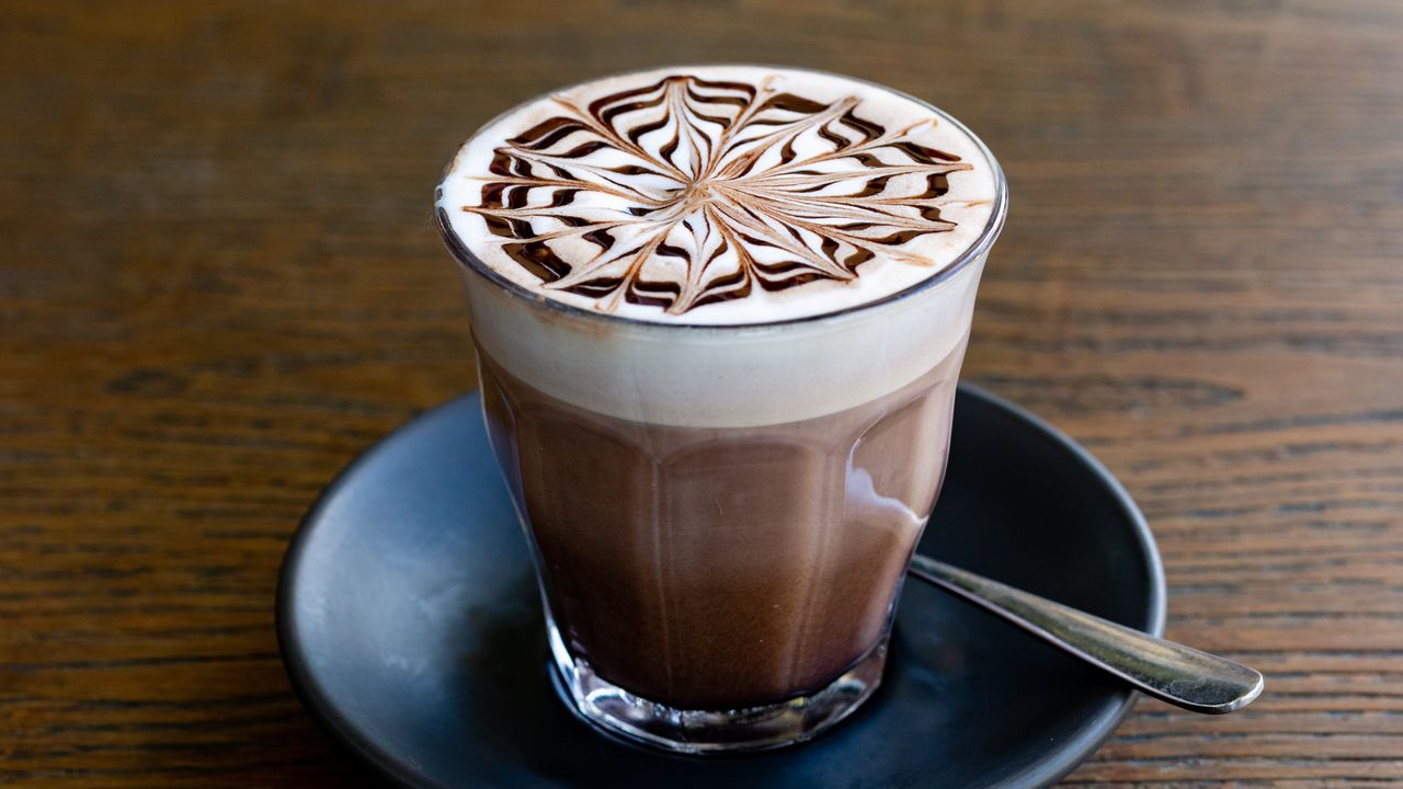 Hot Choc, White Hot Choc, Mocha, Matcha Chai, Chai Latte, Golden(Turmeric)