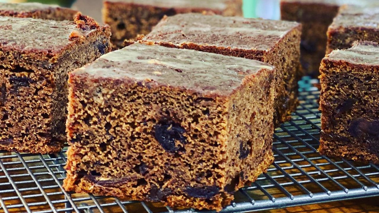 Sticky Date Pudding
