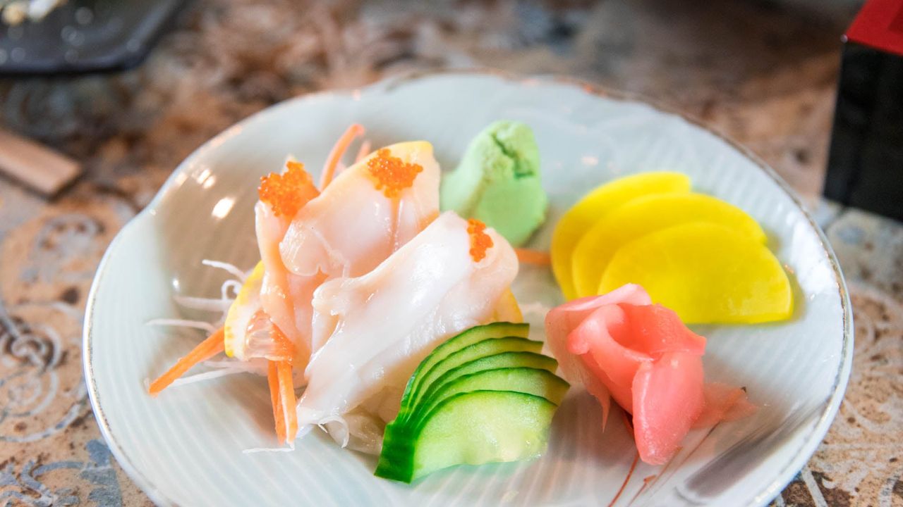 Top Shell with Tsukemono (3pcs)