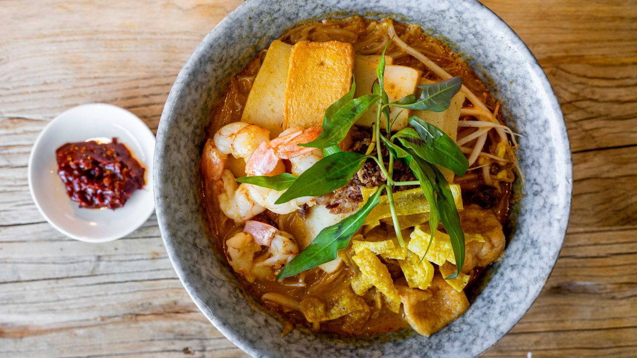 4. Curry Laksa (Noodle Soup)