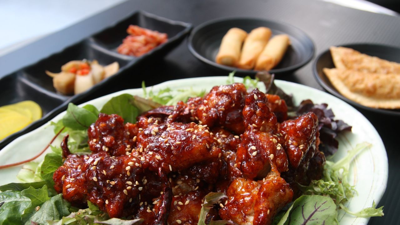 Deep Fried Chicken with Spicy Sour Sauce