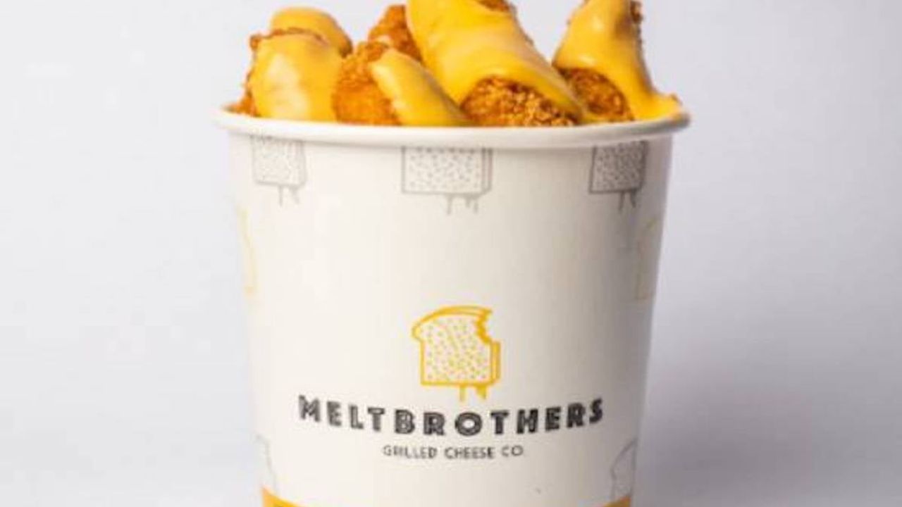 Cheesy Chicken Chips