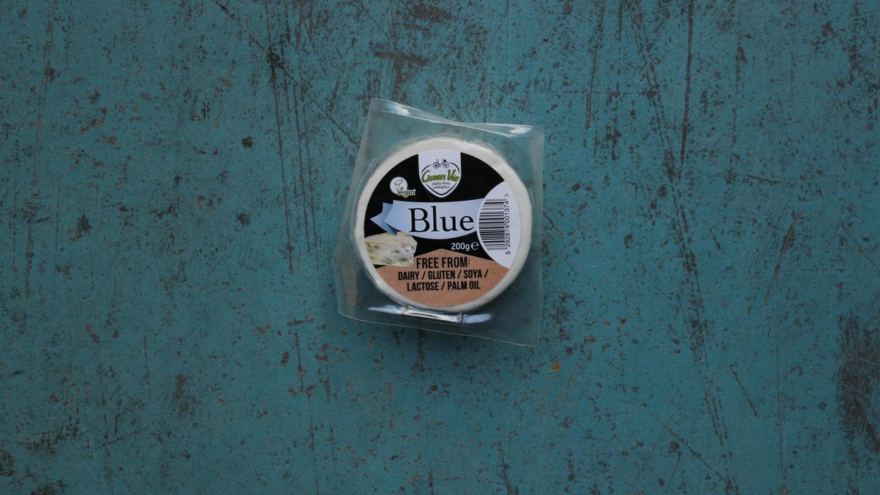 Green Vie Blue Cheese