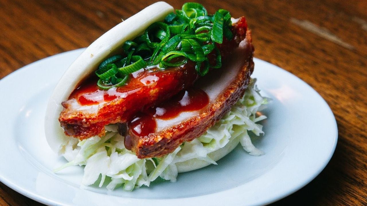 Crispy Pork Belly Bao Bun