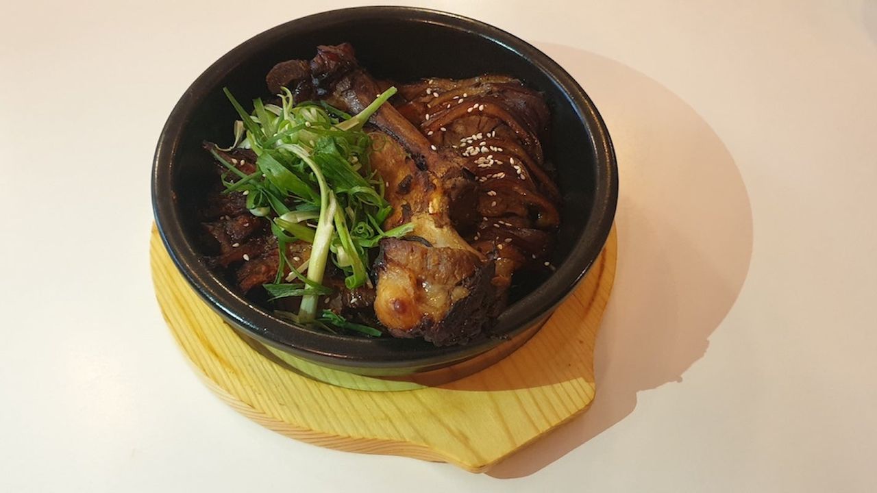 Original & Spicy Jokbal Set