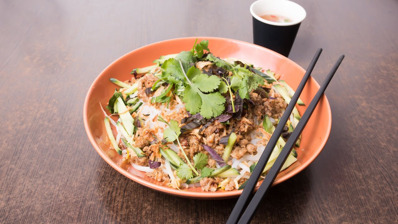 Hủ Tiếu Trộn Thịt Heo Bằm