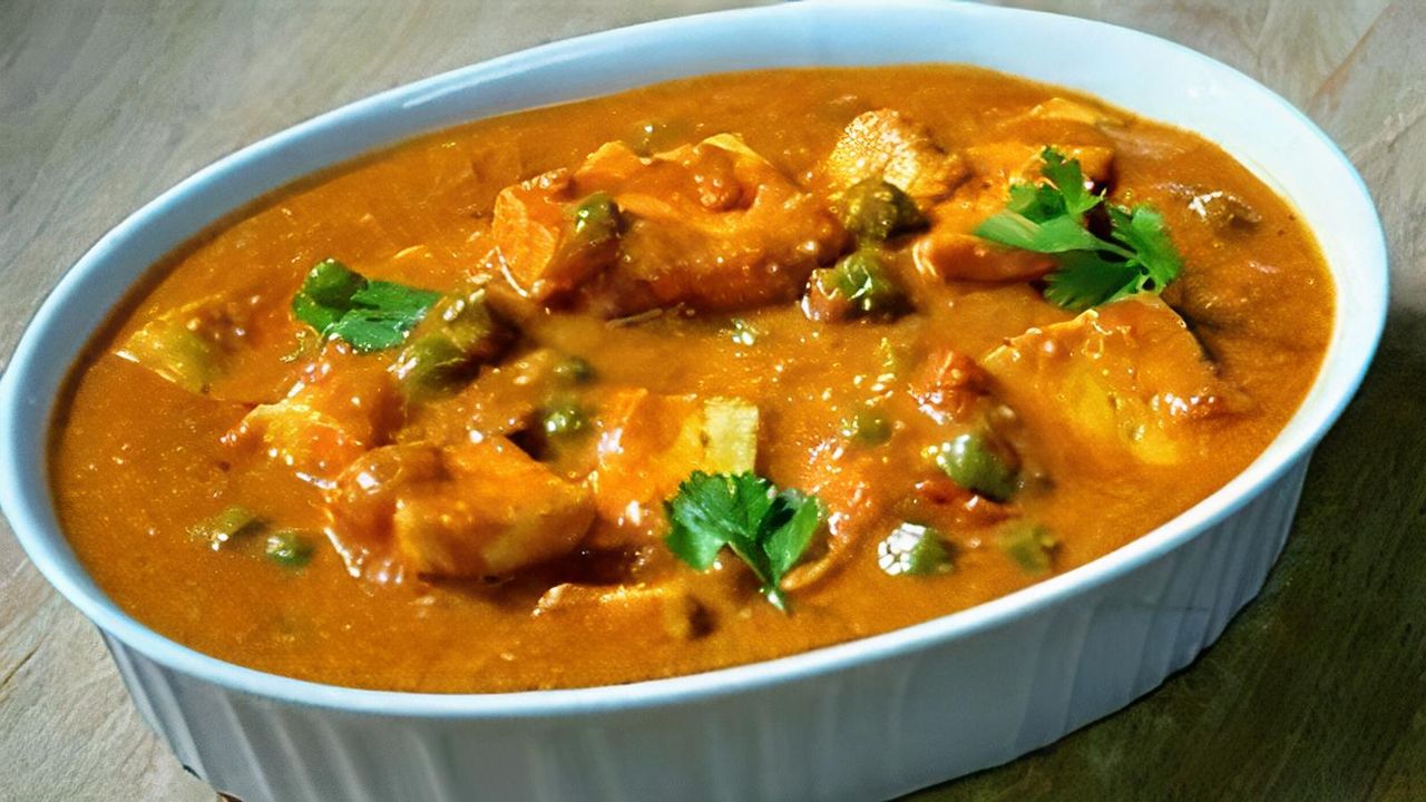3. Matter Paneer