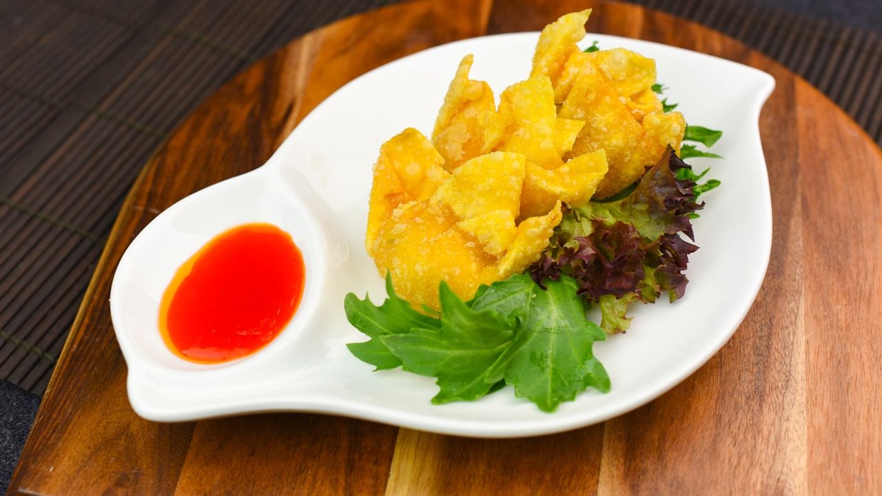 Fried Prawn Wontons (3 pcs)