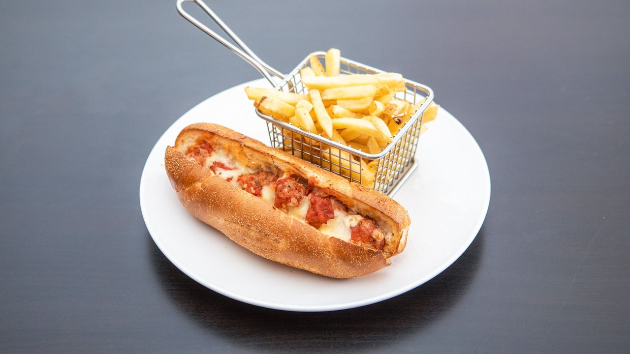 Meatball Sub and Chips