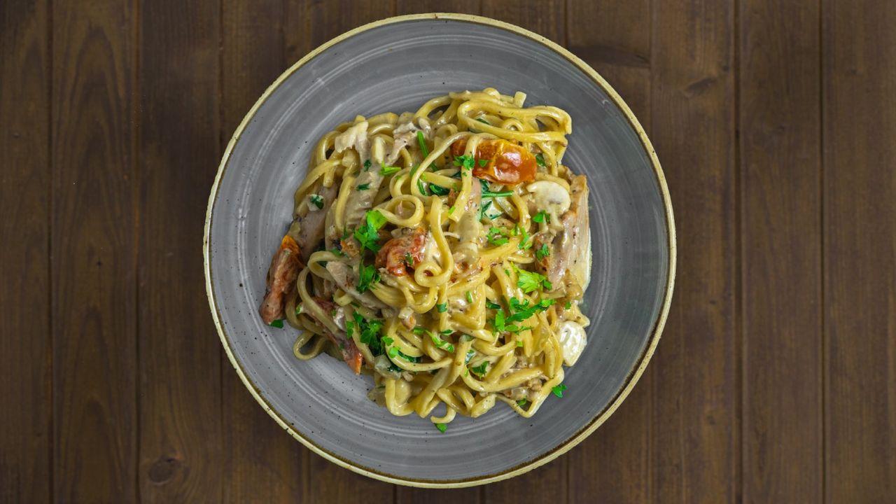 Pollo Funghi (VG Avail.)