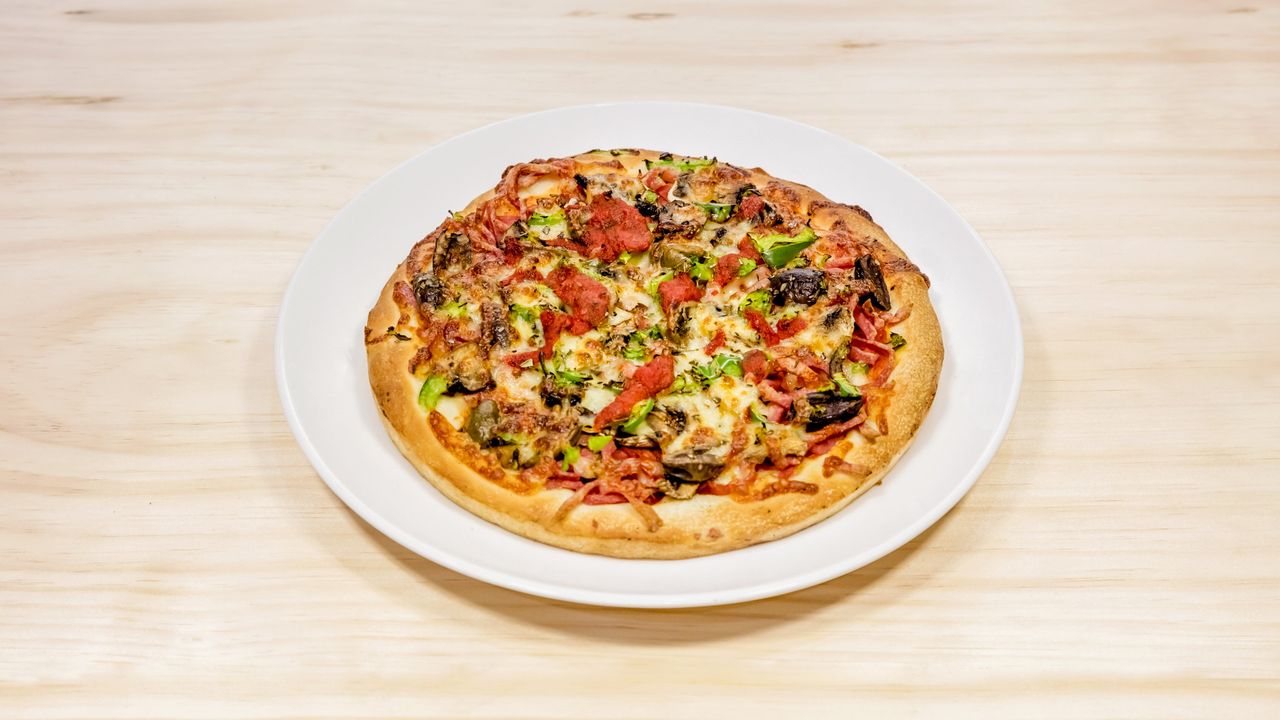 Godfathers Traditional Pizza