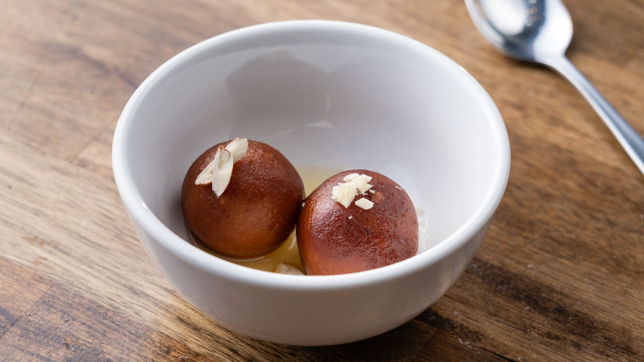Gulab Jamun (2)