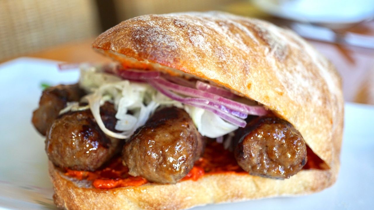 Chevapi Burger