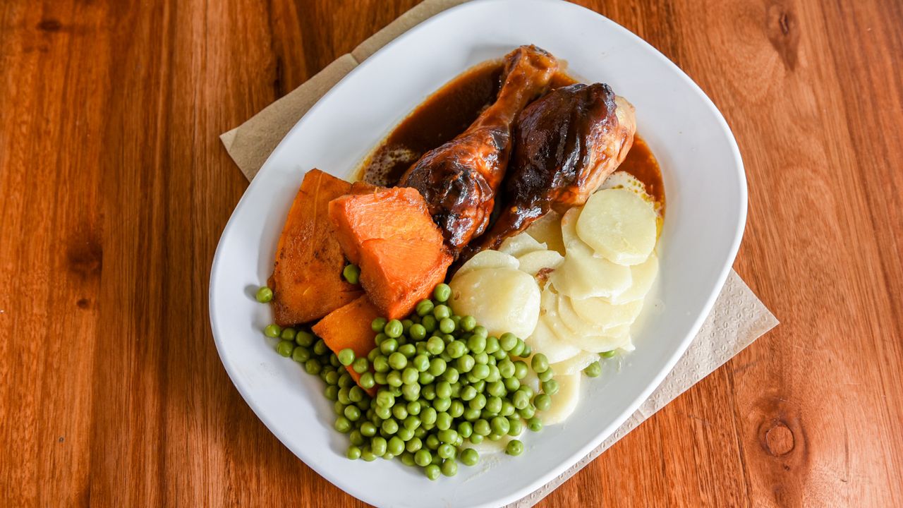 Marinated Drumstick Meal (Three Vegetables)