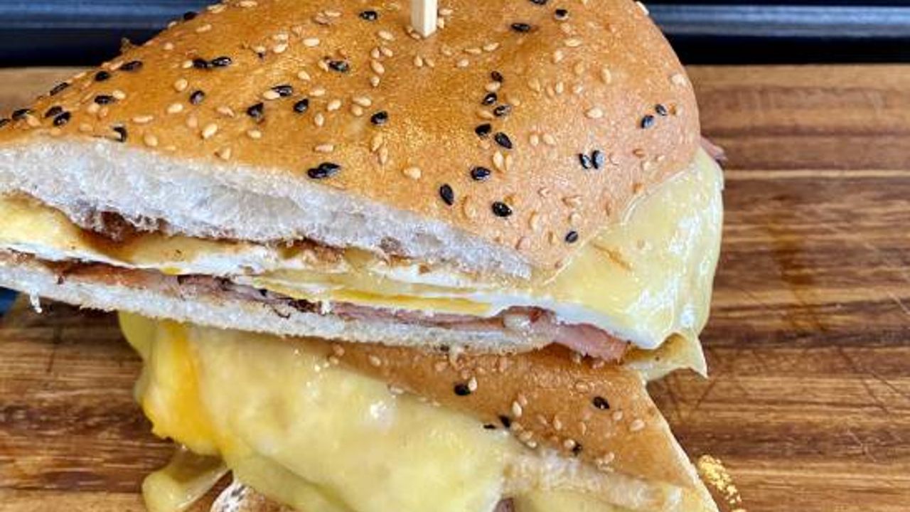 Egg and Bacon Roll