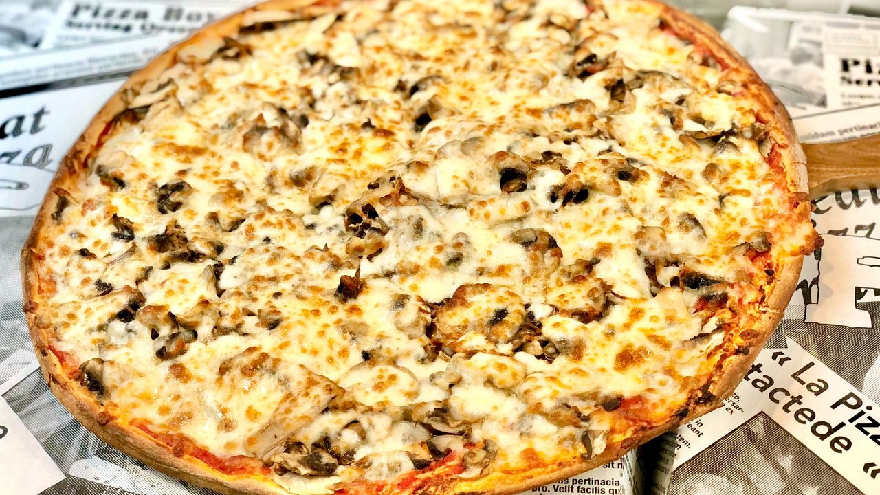 Mushroom Pizza