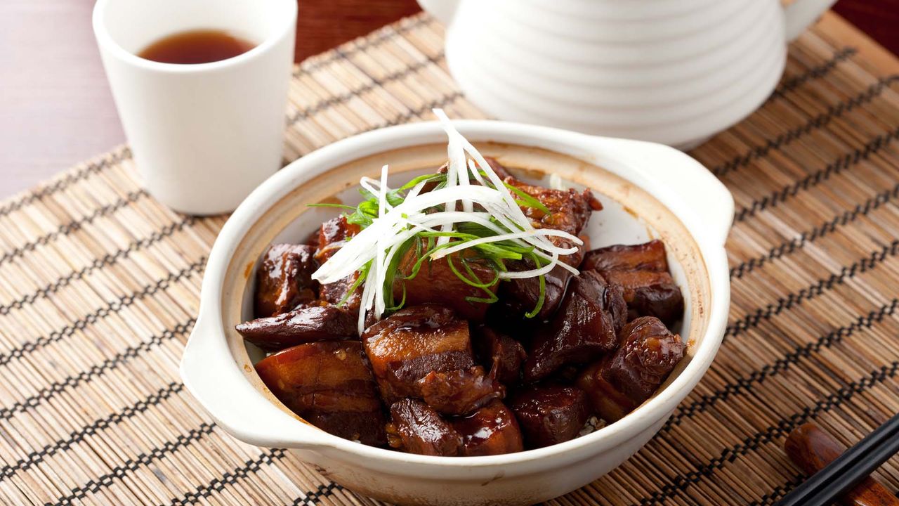 Braised Pork Belly with Brown Sauce