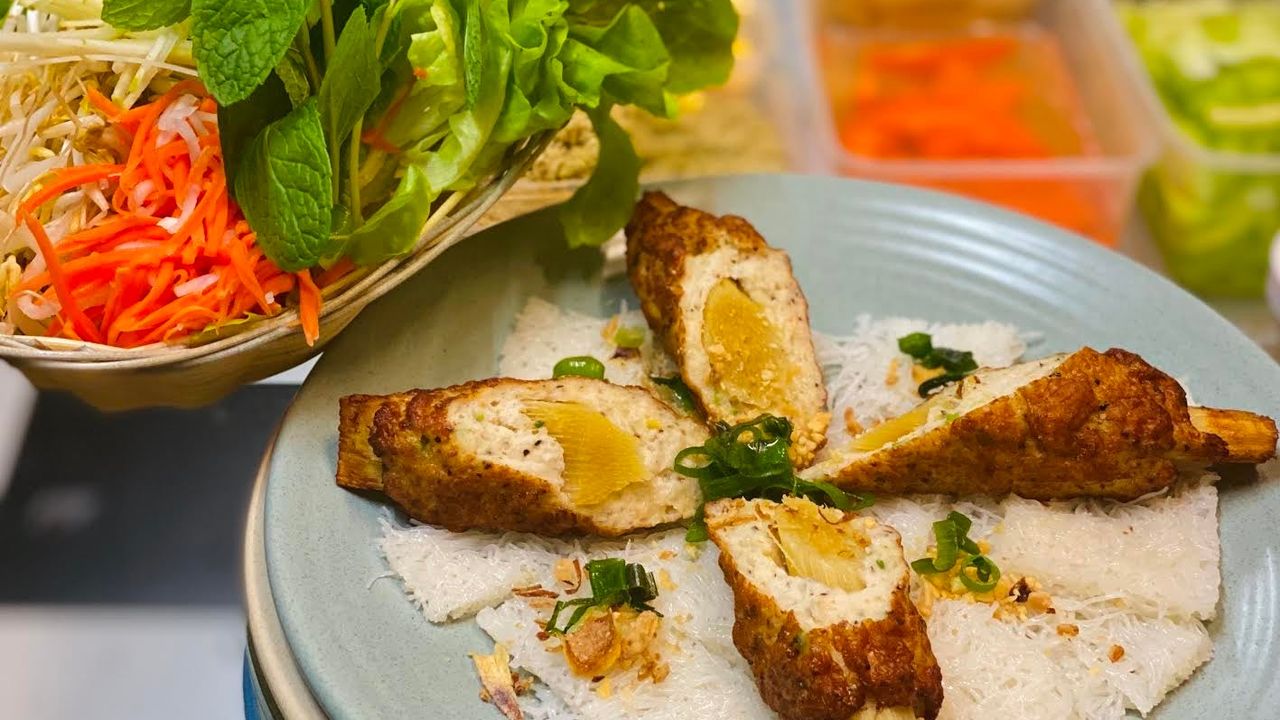 Sugar Cane Prawn Roll