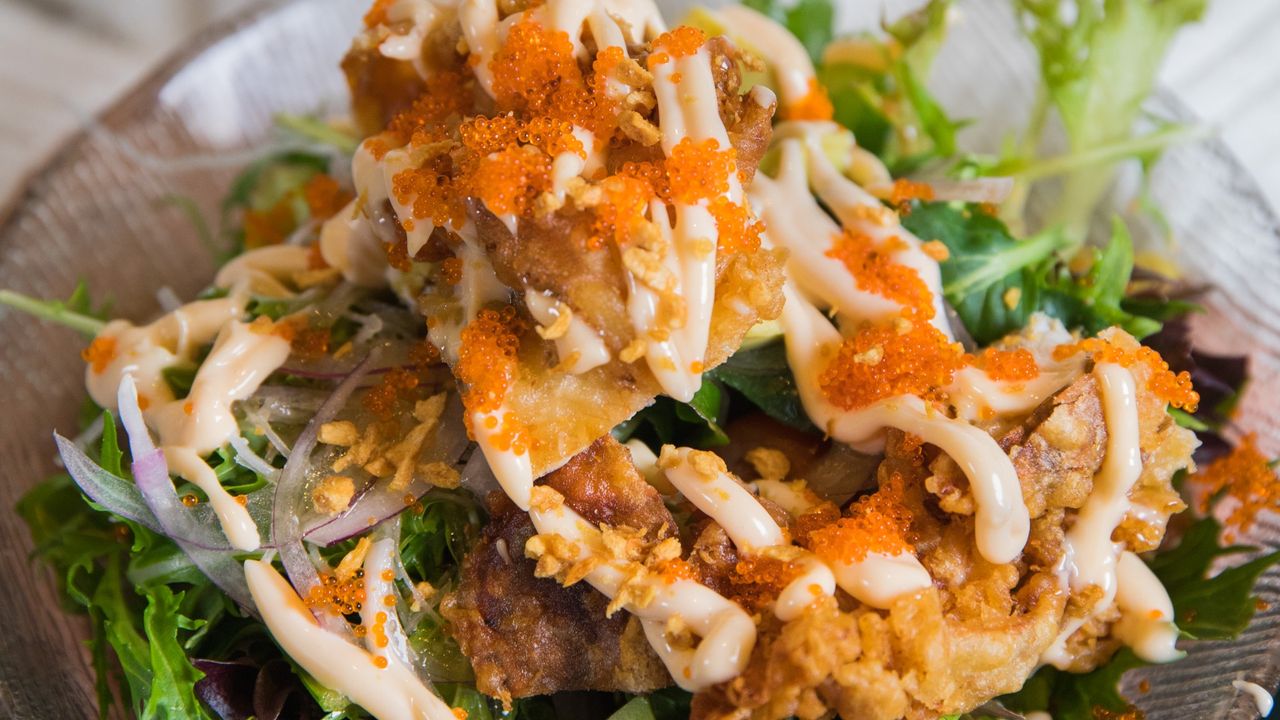 Kani Tempura Salad