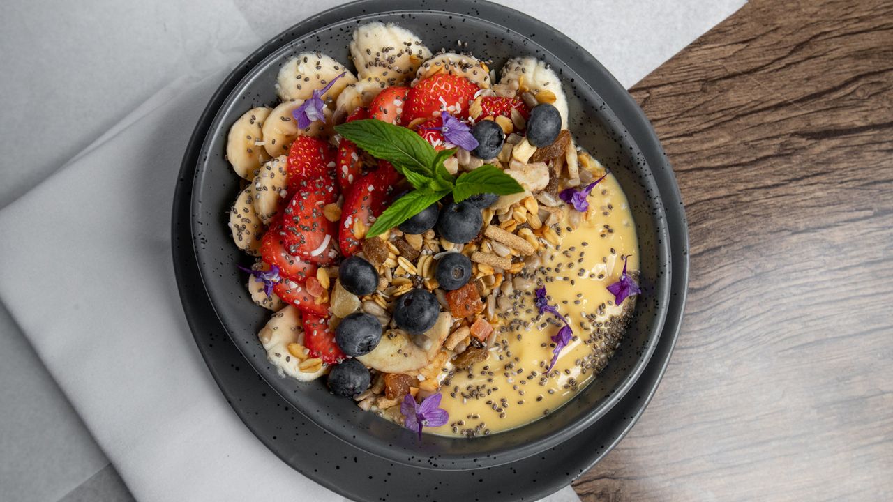 Mango Smoothie Bowl