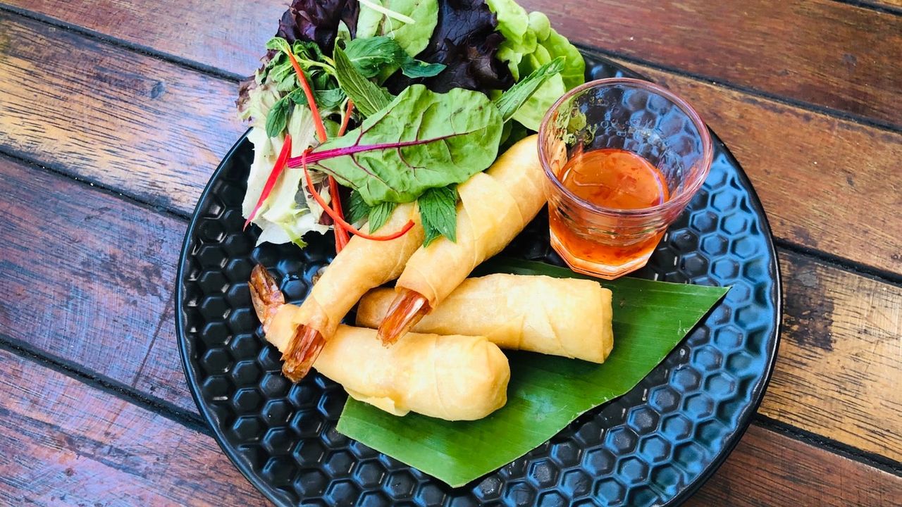 Prawns Roll (4)