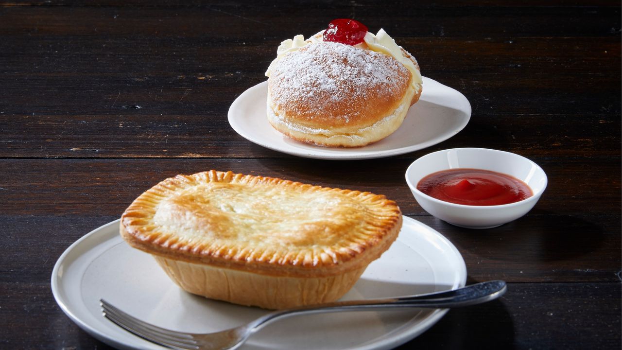 Party Pack (5 Pies & 6 Donuts)