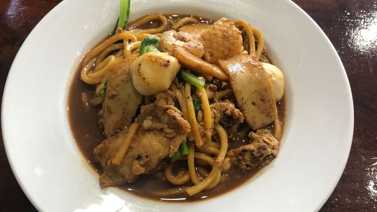 Seafood With Hokkien Noodie - Stew Noodle