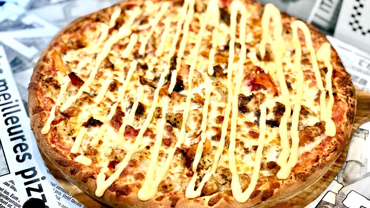 Peri Peri Chicken Pizza