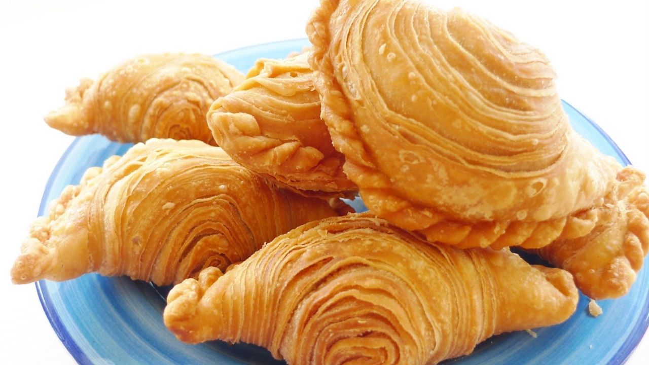 Vegetarian Curry Puff /素咖喱饺 (5)