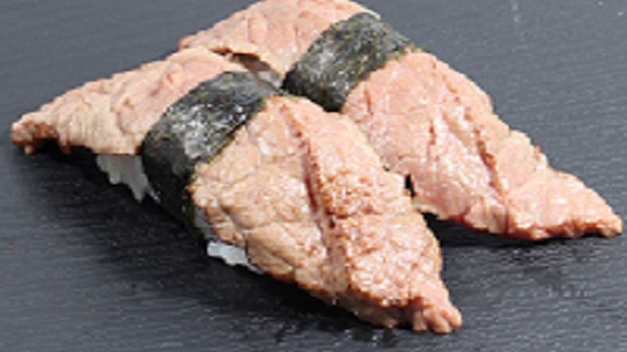 Wagyu Beef Nigiri (3 Pcs)