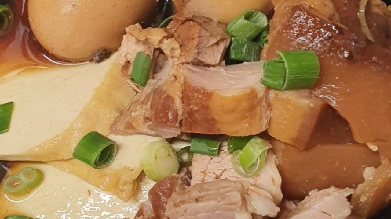 Hongxew Braised Pork & Eggs