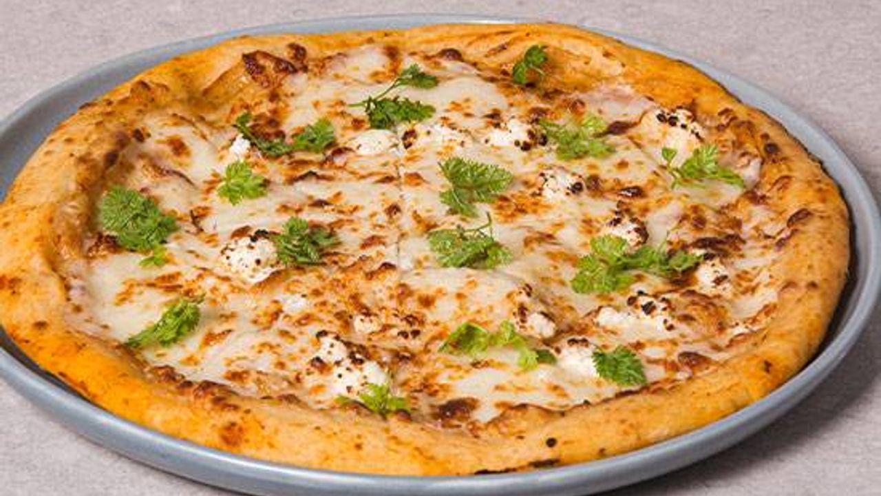 Garlic Pizza
